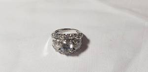 lot 68 image: Sterling Ring - Stamped 925 - Size 5.5
