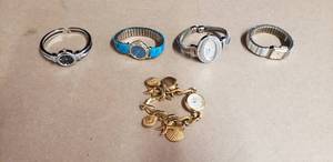 lot 92 image: Lot of 5 Womens Watches
