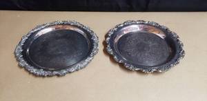 lot 203 image: Lot of 2 Large Silverplated Serving Platters, International Silver