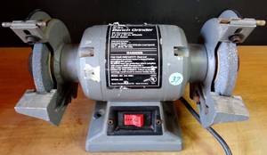 lot 37 image: Craftsman 5 Bench Grinder 12 ARBOR 15HP - TESTEDWORKS