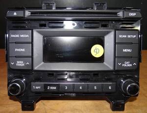 lot 50 image: 2015-2017 HYUNDAI SONATA XM RADIO STEREO CD PLAYER