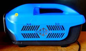 lot 123 image: ZERO BREEZE Portable Air Conditioner 12V(ACDC) Built-in Micro Compressor 1100 BTU wSpeaker