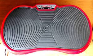 lot 150 image: ZENY Fitness Vibration Plate Machine Vibrating Massager