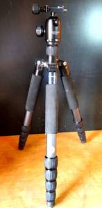 lot 154 image: PRO MASTER XC528 PROFESSIONAL TRIPOD 17- 64 5 Aluminum $$$