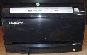 lot 158 image: FoodSaver Vacuum Sealer V3460 Automatic Sealing System