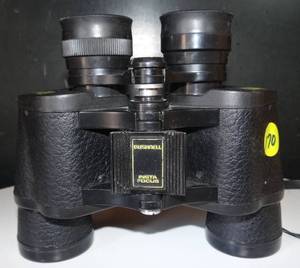 lot 170 image: Bushnell Binoculars Insta Focus 7 x 35 420 ft at 1000 yds