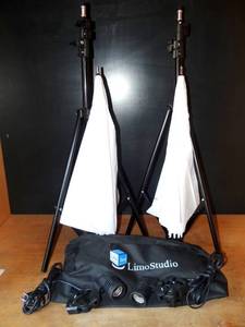 lot 235 image: LIMO STUDIO PORTABLE CAMERA LIGHTING KIT
