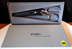 lot 289 image: Gingher 8 Knife Edge Dressmaker Shears in Box