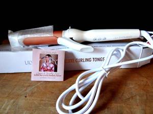 lot 319 image: Lily England Deluxe Curling Tongs Rose Gold Edition - New In Box