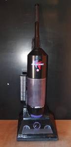 lot 357 image: Fantom Thunder (F12052-00) Bagless Upright Vacuum Cleaner - TESTEDSTRONG SUCTION