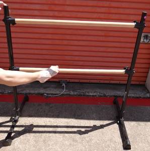 lot 360 image: PRE GYMNASTICS PORTABLE & ADJUSTABLE TRAINING BAR - LIKE NEW