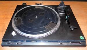 lot 385 image: Technics Automatic SL-BD22 Stereo Turntable