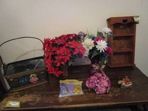 lot 29 image: METAL DECOR HAND PAINTED BASKET, NEW PACKAGE OF ROOM SACHES AND SOAP, KNICK KNACK WALL SHELF, GLASS VASE WITH FAUX FLOWERS, WICKER BASKET WITH FAUX FLOWERS, CHRISTMAS ORNAMENT