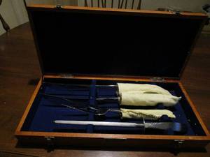 lot 17 image: STAINLESS STEEL CUTLERY MADE IN JAPAN, BOX LABELED JAPAN SWORD TOKYO JAPAN