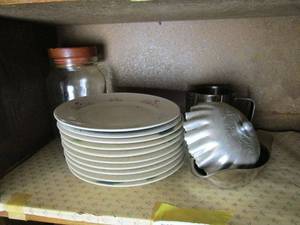 lot 267 image: PLATES, JAR, AND MISC KITCHEN ITEMS