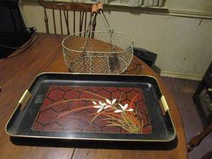 lot 149 image: SERVING TRAY, METAL BASKET