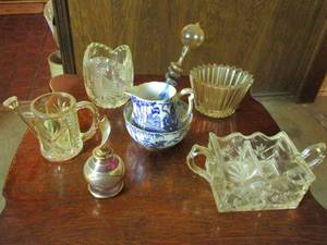 lot 197 image: VINTAGE UNIQUE PERFUME BOTTLE, VINTAGE GLASS SERVING DISHES, GERMAN CRYSTAL PIECES, HAND BOILER