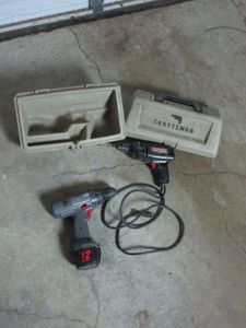lot 347 image: CRAFTSMAN CORDED DRILL W CASE, SKIL 12V CORDLESS DRILL, NO CHARGER UNTESTED