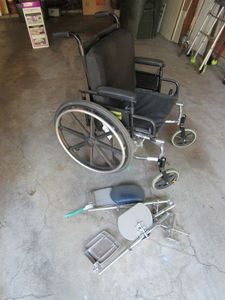 lot 319 image: WHEEL CHAIR