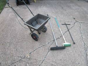 lot 329 image: SPREADER, PUSH BROOM, STICKY BROOM, WATER MAIN SHUT OFF TOOL