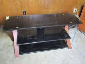 lot 379 image: ENTERTAINMENT STAND