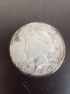 lot 37 image: 1922 Peace silver dollar