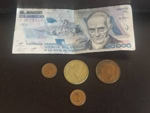 lot 38 image: Selection of foreign coins and paper money