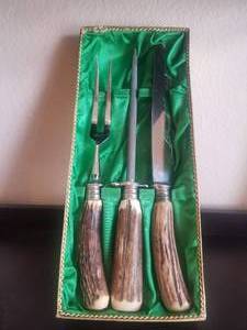 lot 14 image: Vintage Solingen stag handle carving set with box - made in Germany