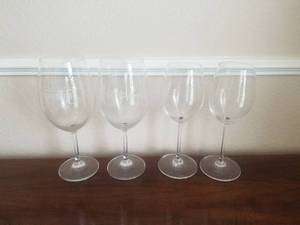 lot 42 image: Selection of wine glasses - Riedel(2) and Rombauir(2)