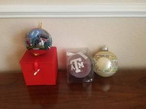 lot 72 image: Selection of ornaments, Hand Painted Vancouver, Texas A&M, and Love and Christmas