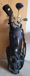 lot 21 image: ASSORTED BRAND GOLF CLUBS AND BAG AS SHOWN. SEE PICTURES