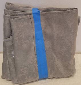 lot 102 image: LOT OF CURTAIN PANELS IN STYLES, COLORS AS SHOWN.
