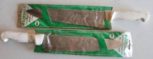 lot 132 image: LOT OF 2 RUSSELL INTERNATIONAL CUTLERY KNIVES AS SHOWN.