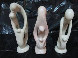 lot 49 image: SET OF SCULPTURES HAND MADE IN KENYA