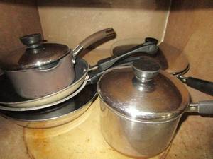 lot 127 image: POTS &amp PANS