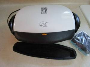 lot 133 image: GEORGE FORMAN ELECTRIC GRILL WACCESSORIES