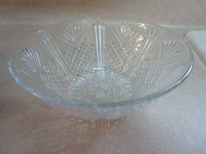 lot 142 image: CRYSTAL BOWL WPINEAPPLE CUT DESIGN