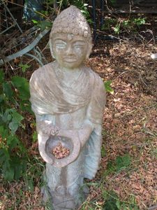 lot 73 image: OUTDOOR STATUE