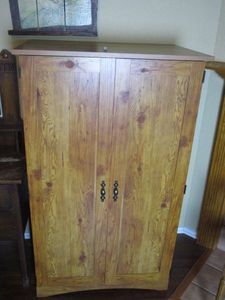 lot 93 image: WOOD CRAFTING CLOSETDESK CABINET