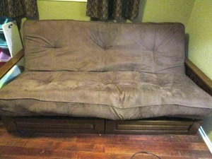 lot 305 image: WOOD FUTON WSTORAGE DRAWERS, INCLUDES MATTRESS