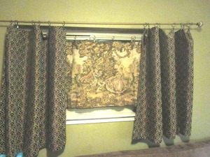 lot 306 image: VICTORIAN THEMES WINDOW CURTAINS