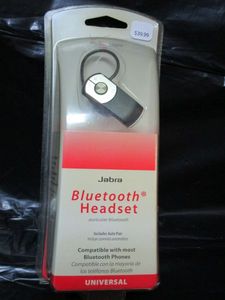 lot 312 image: BLUETOOTH HEADSET IN BOX