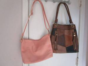 lot 242 image: PINK PURSE &amp COLOR BLOCK BROWN HANDBAG WITH FRONT ZIPPERS
