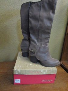 lot 275 image: TALL TAUPE BOOTS SIZE 8.5