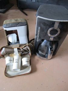 lot 344 image: COFFEE MAKERS