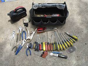 lot 352 image: WORKFORCE TOOL BAG TOOLS INCL., MANY DIFFERENT SCREWDRIVERS & PLIERS, COLEMAN RECHARGABLE QUICK PUMP, NO POWER CORD