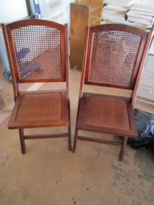 lot 407 image: CANE BACK FOLDING CHAIRS