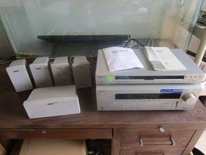 lot 378 image: SONY HOME THEATER SYSTEM, SONY CDDVD PLAYER