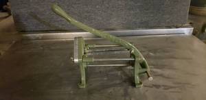 lot 29 image: Tabletop French Fry Cutter