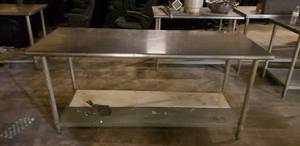 lot 31 image: Stainless Steel Prep Table w Shelf